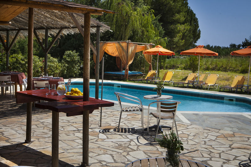 Zest @ XI Beach Lixouri Esterno foto