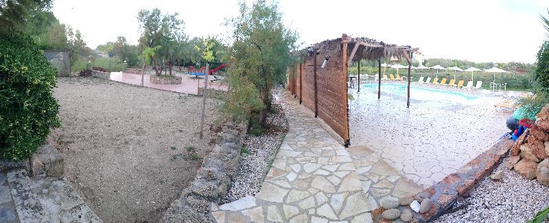 Zest @ XI Beach Lixouri Esterno foto